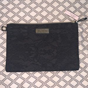 VS Lace Pouch